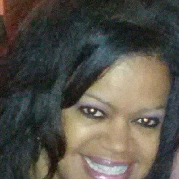 Meet your Posher, Joanne - Picture 1 of 1